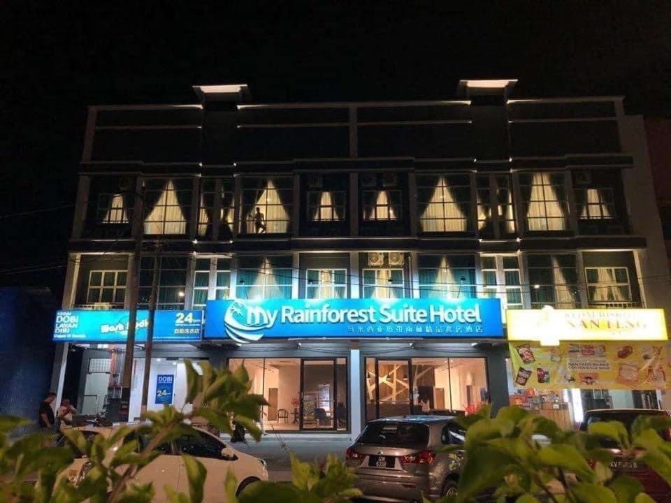 My Rainforest Suite Hotel Self Check In Out Kuah Buitenkant foto